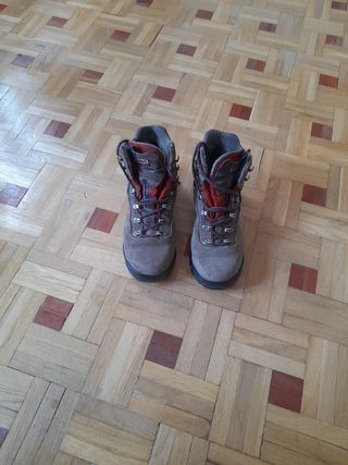 Botas montaña 