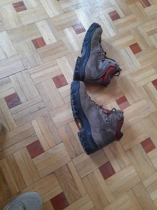 Botas montaña 