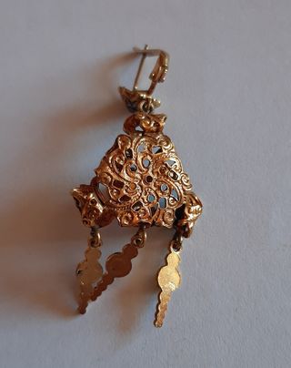 Pendientes regionales antiguos