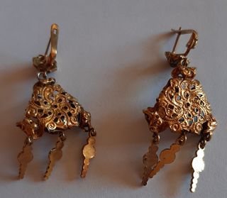 Pendientes regionales antiguos