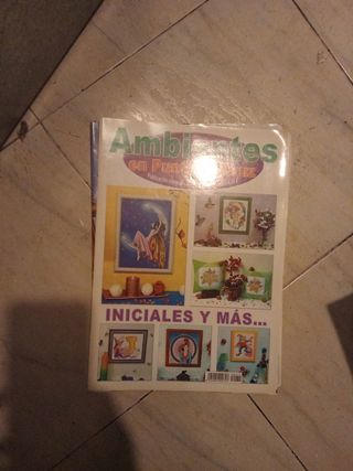 Pak de     Revistas punto de Cruz