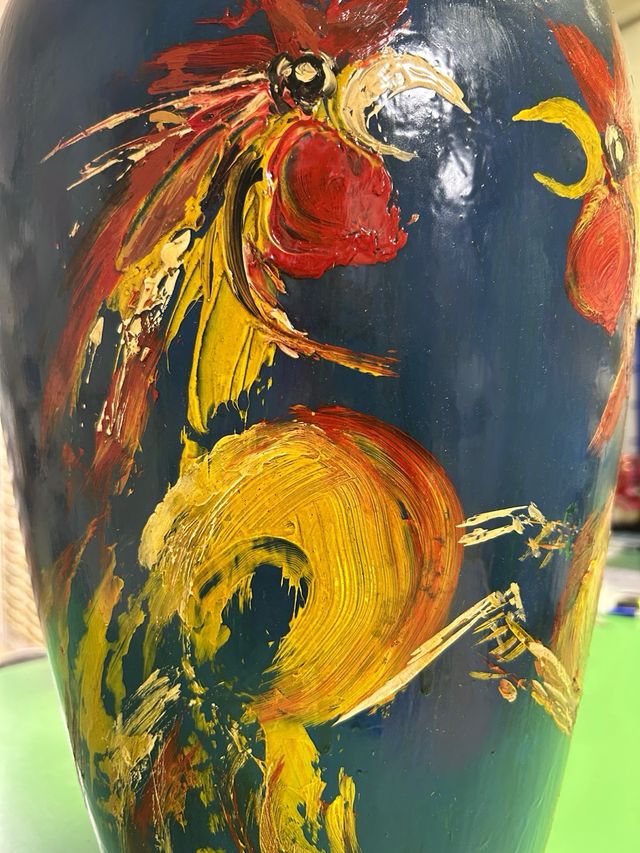 MANUEL VIOLA. JARRON.UNICO.