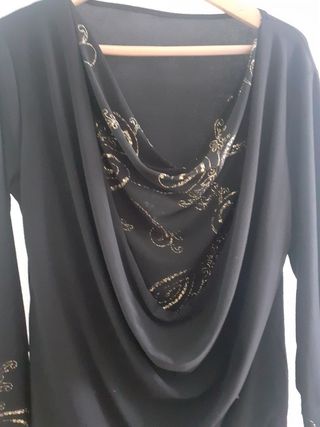 Blusa com motivos de brilhante