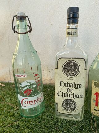 Bottiglie per bevande antiche