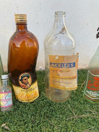 Bottiglie per bevande antiche