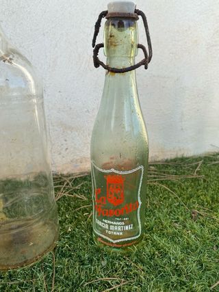 Bottiglie per bevande antiche