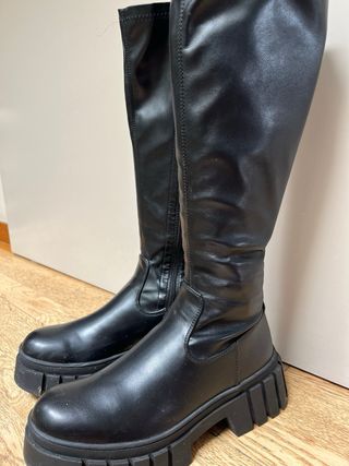 Botas Altas Negras