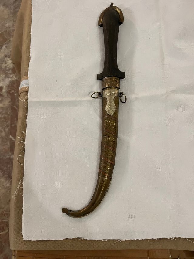 Cuchillo Arabe