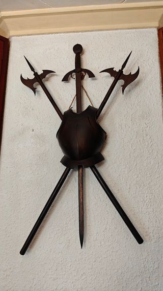 Espadas y picos decoración. Armas