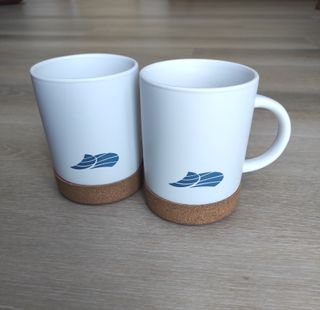 Set di 2 tazze ceramica base in sughero, onde mare