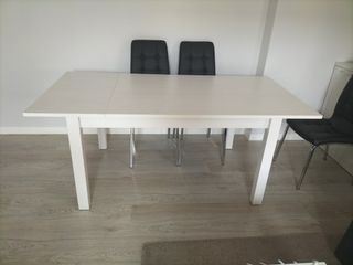 Mesa de comedor 