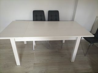 Mesa de comedor 
