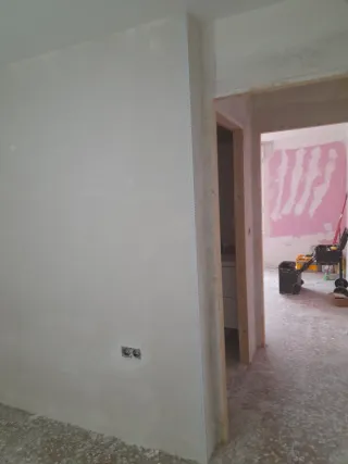 Reformas Particulares y pinturas Negociable