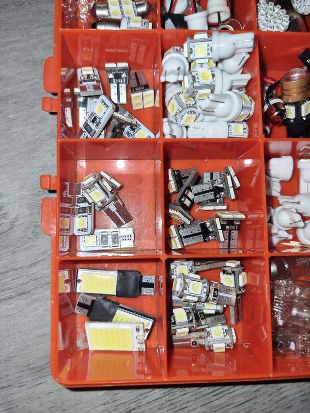 Luzes led para carros e motas