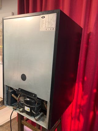 NEVERAS; CAVA CAVE VINUM DE SOBRE BARRA 6 BOTELLAS