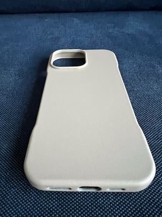 Funda iPhone 16 Pro Max nueva