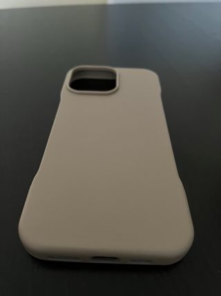 Funda iPhone 16 Pro Max nueva
