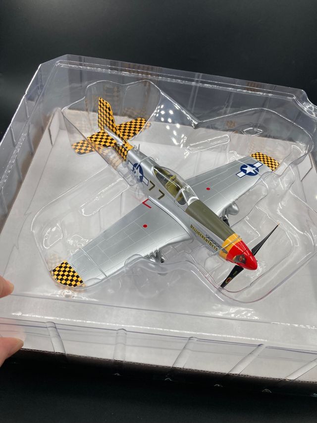 1/48 AVION ESCALA P51D