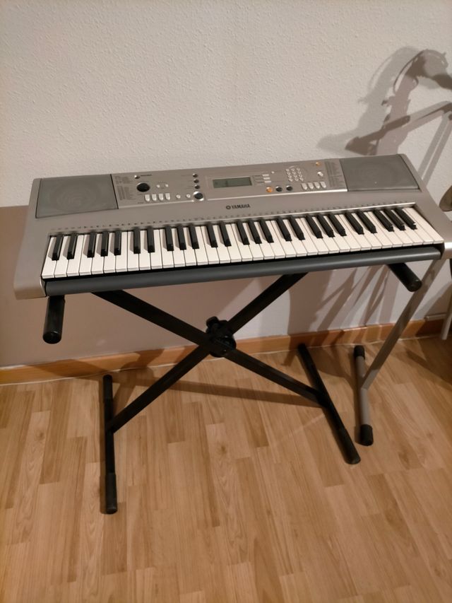 Teclado Yamaha
