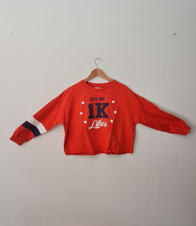 Sudadera cortita de lefties