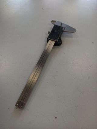 CALIBRE PIE DE REY MITUTOYO CD 15CPX