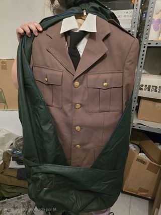 Chaqueta militar