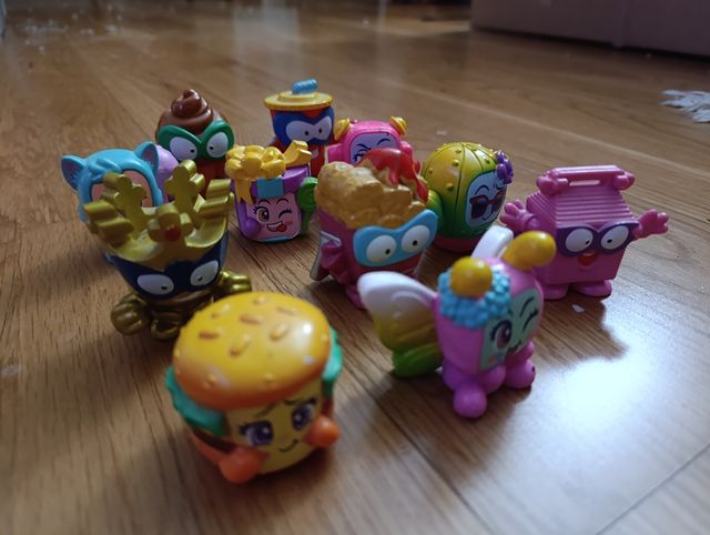 Superthings mojipops burger king