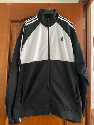 Chaqueta adidas