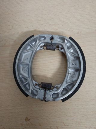 Malaguti F12 Phantom 50 ganasce freni