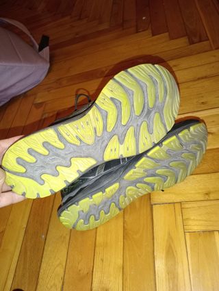 Asics gel Cumulus. Talla 42,5