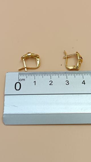 Pendientes de oro de 18kt.