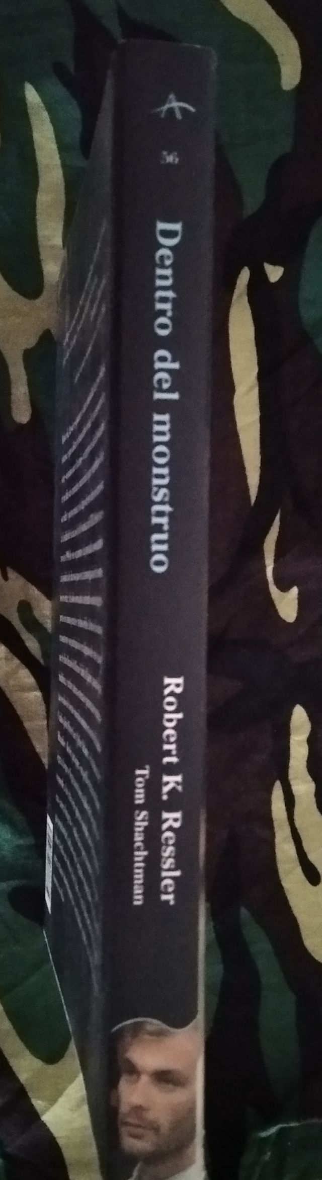 Dentro del Monstruo. Robert K. Ressler.