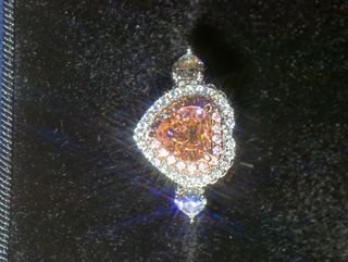 Anillo de Diamante Rosa