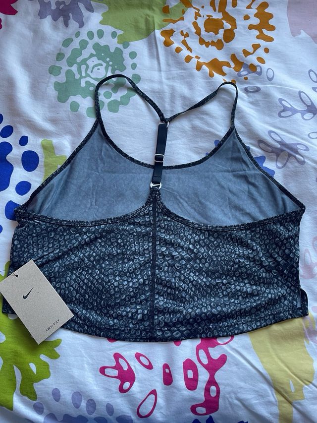 Camiseta tirantes NIKE . Talla M