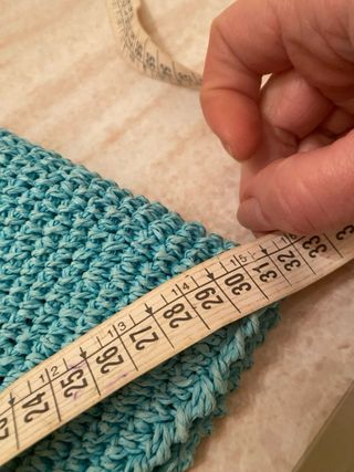 Cappello di cotone lavorato