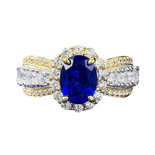 Anillo de Diamante azul 