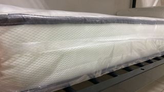 PACK OFERTA litera + 2 colchones NUEVO