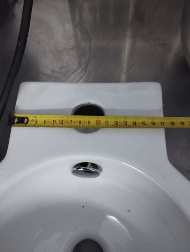 Mini pila baño de cerámica