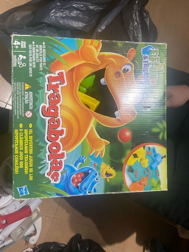 Juego tragabolas
