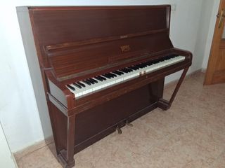 Piano de pared berry London
