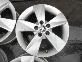 Llantas de 15 pulgadas Skoda Fabia II del 20 y_822