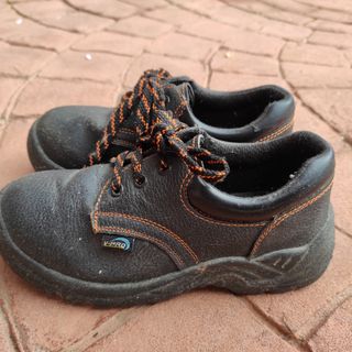 Zapatos seguridad T 36 