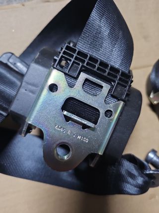 Cinturones traseros golf 7