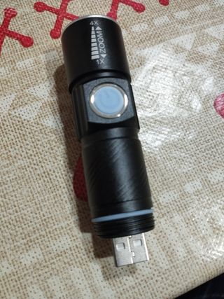 Linterna UV hay varias
