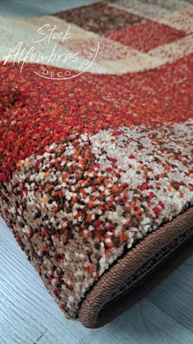 2 tappeti da camera geometrici