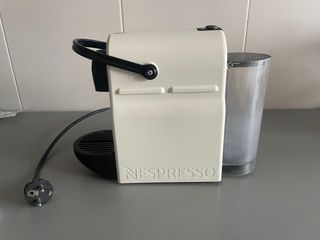 Cafetera Nespresso KRUPS