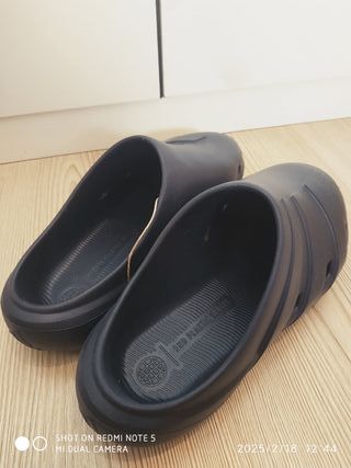 Zuecos adidas Adicane Clog
