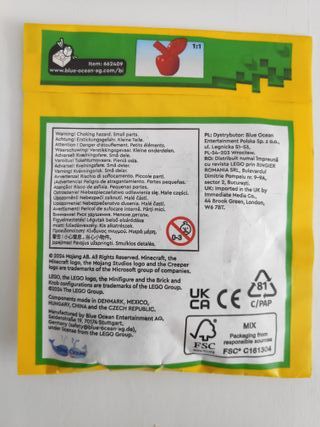 LEGO { 662409 } Hero + Skeleton