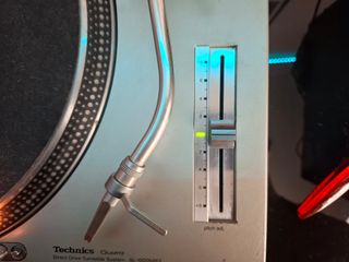 Technics SL 1200 MK2 Plata