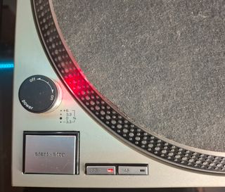 Technics SL 1200 MK2 Plata